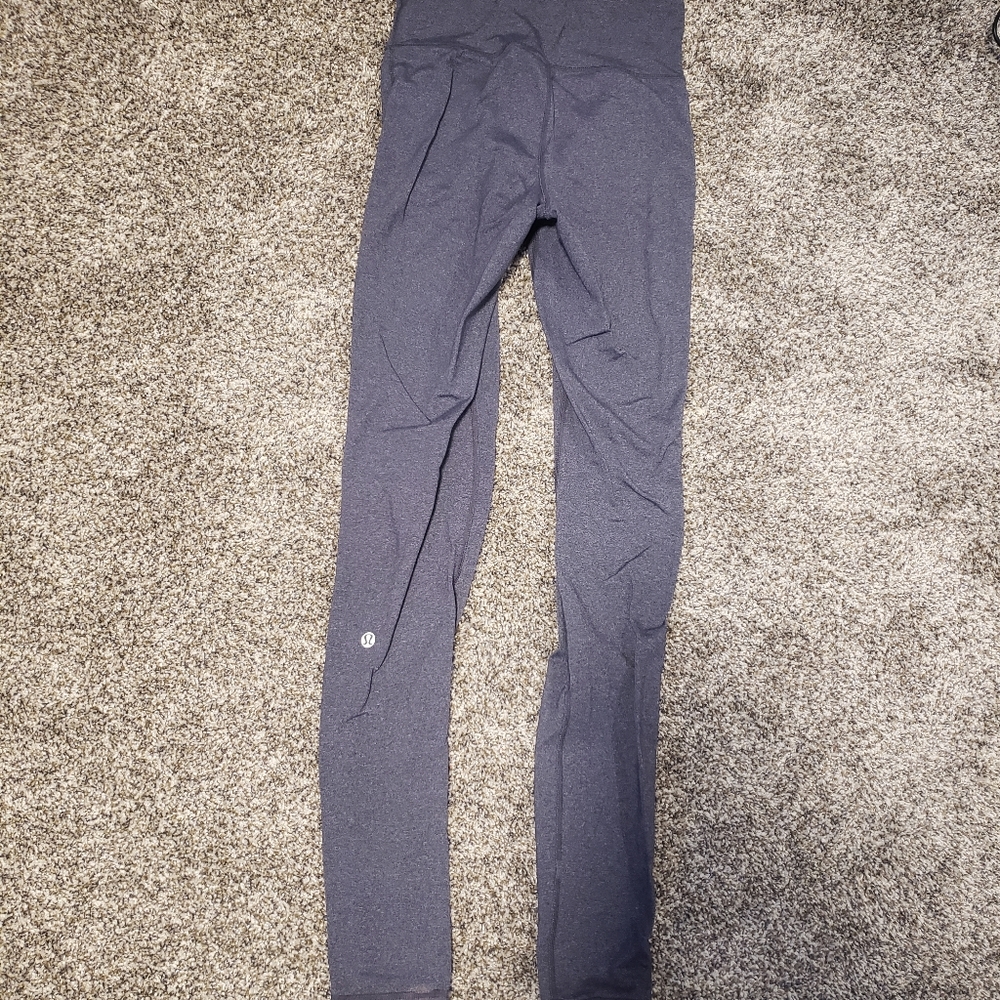 Lululemon leggings size 4